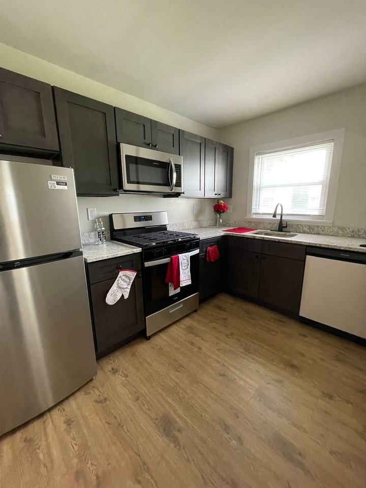 Beechwood Court - Photo 2 of 17