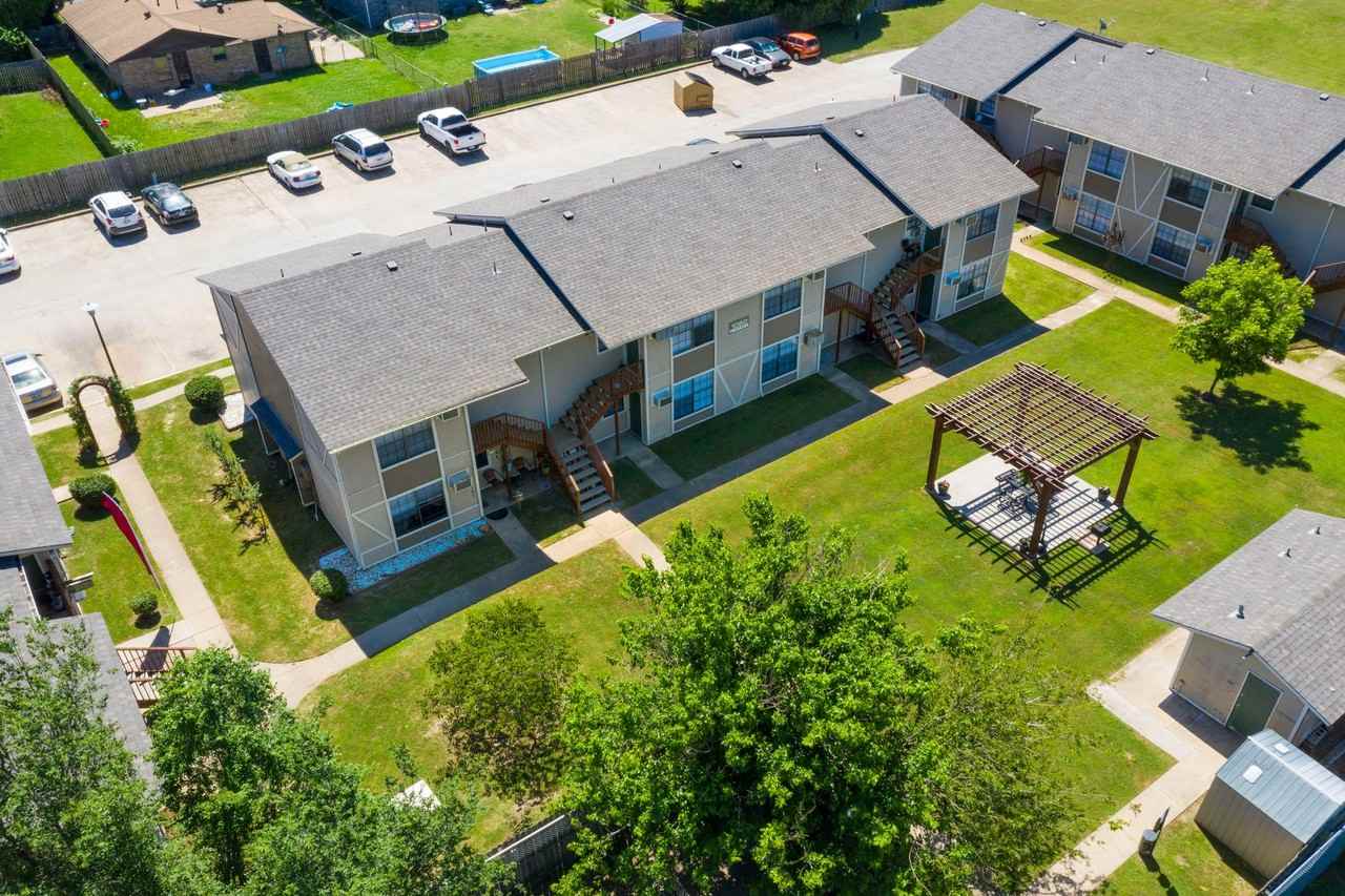 Alderview Apartments - Photo 2 of 6