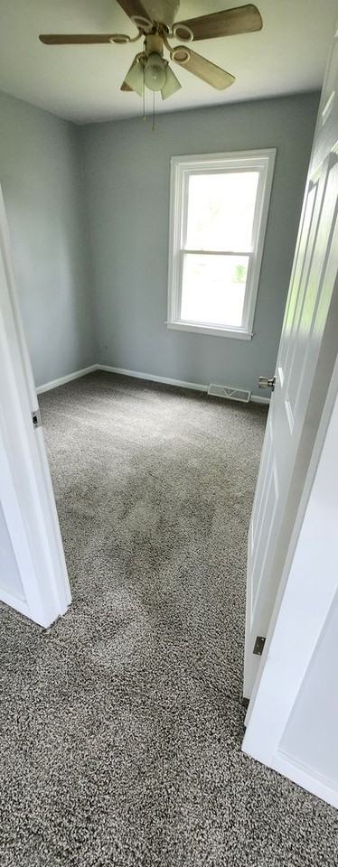 1710 E Moffat Ave - Photo 2 of 10