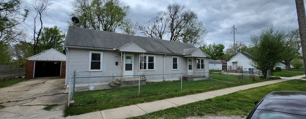 1710 E Moffat Ave - Photo 7 of 10