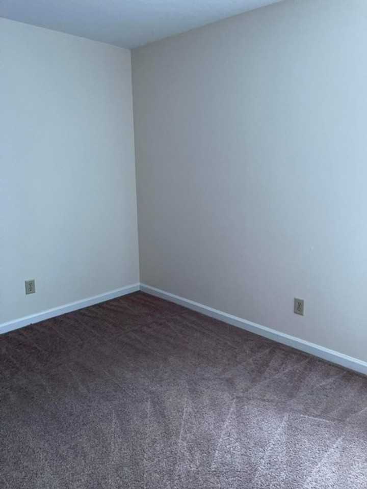 1617 Hill Street - Photo 2 of 14