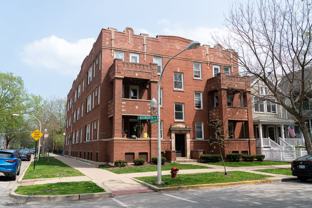 3657 N Bosworth Ave #1 - Photo 1 of 1