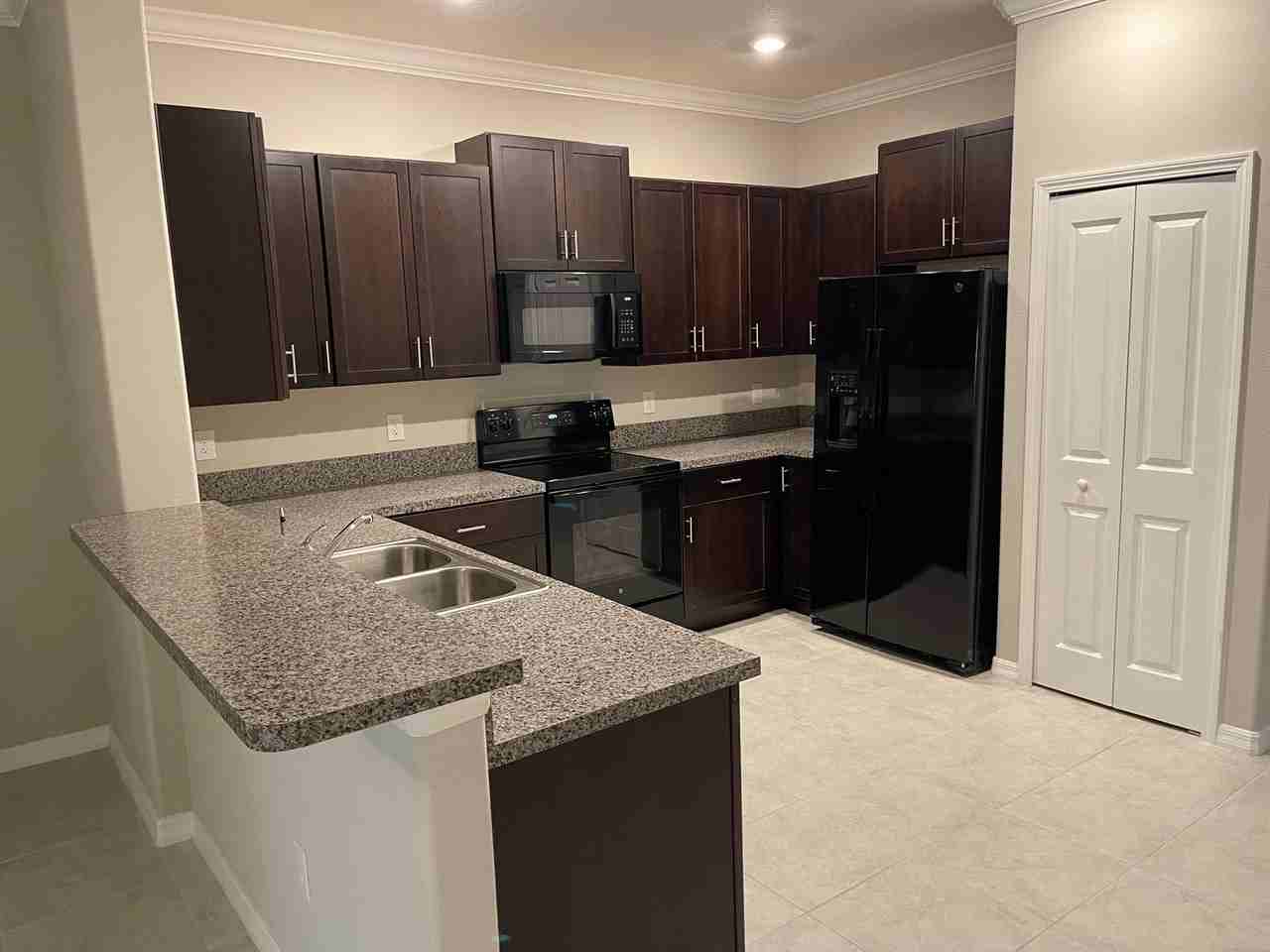 11823 Dumaine Valley Rd - Photo 2 of 23