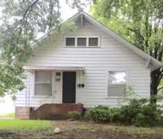 featured image of 109 W Lindburg St