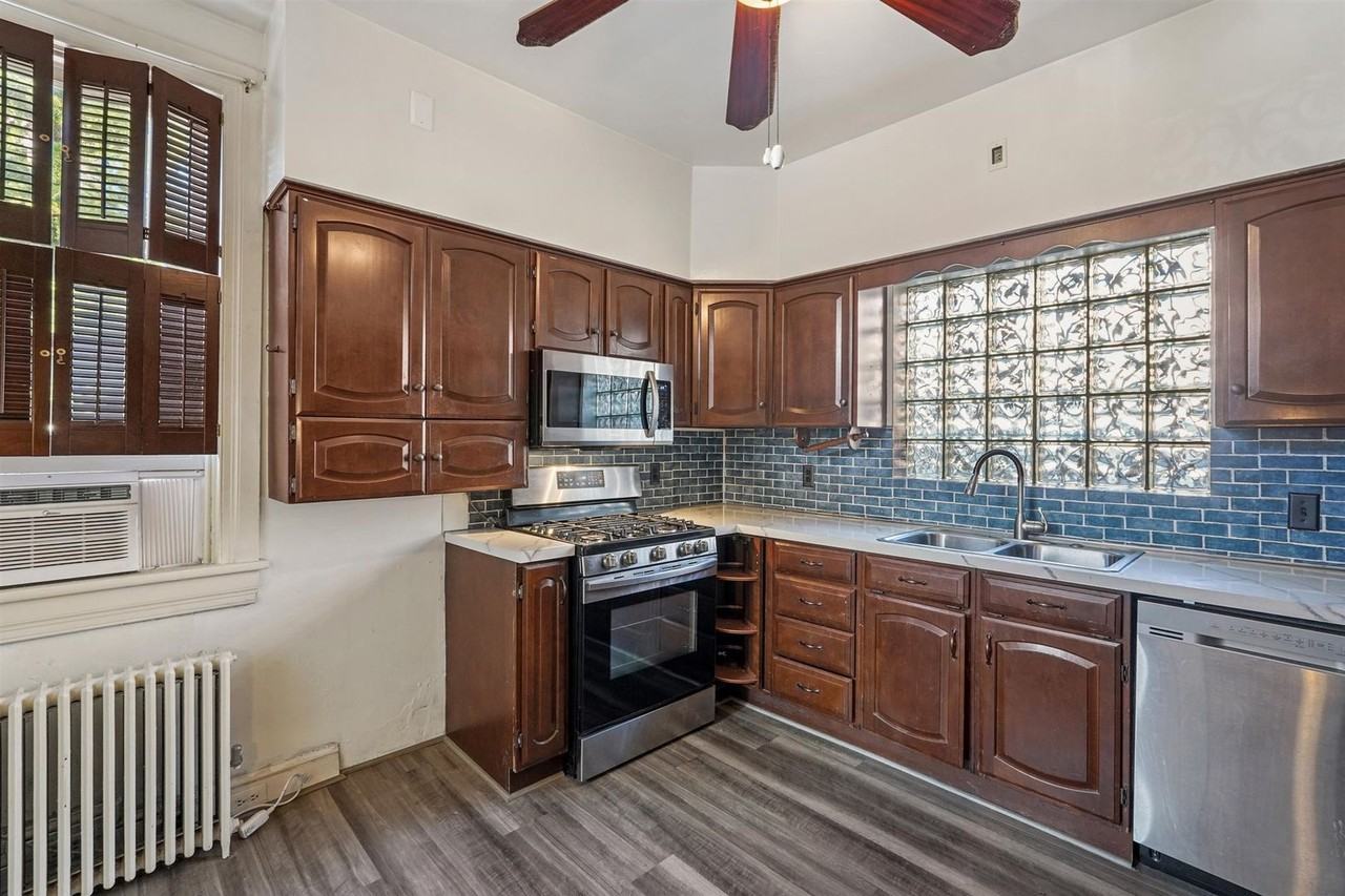 17 S Pine St - Photo 6 of 22