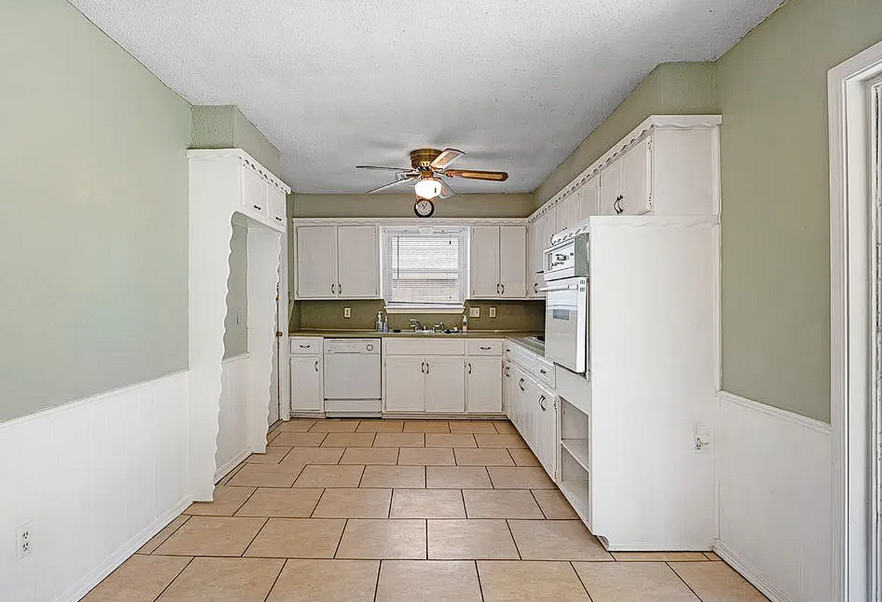 128 Mount Vernon Dr - Photo 7 of 14