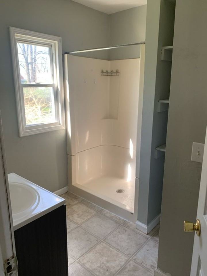 2265 Avondale Ave - Photo 2 of 12