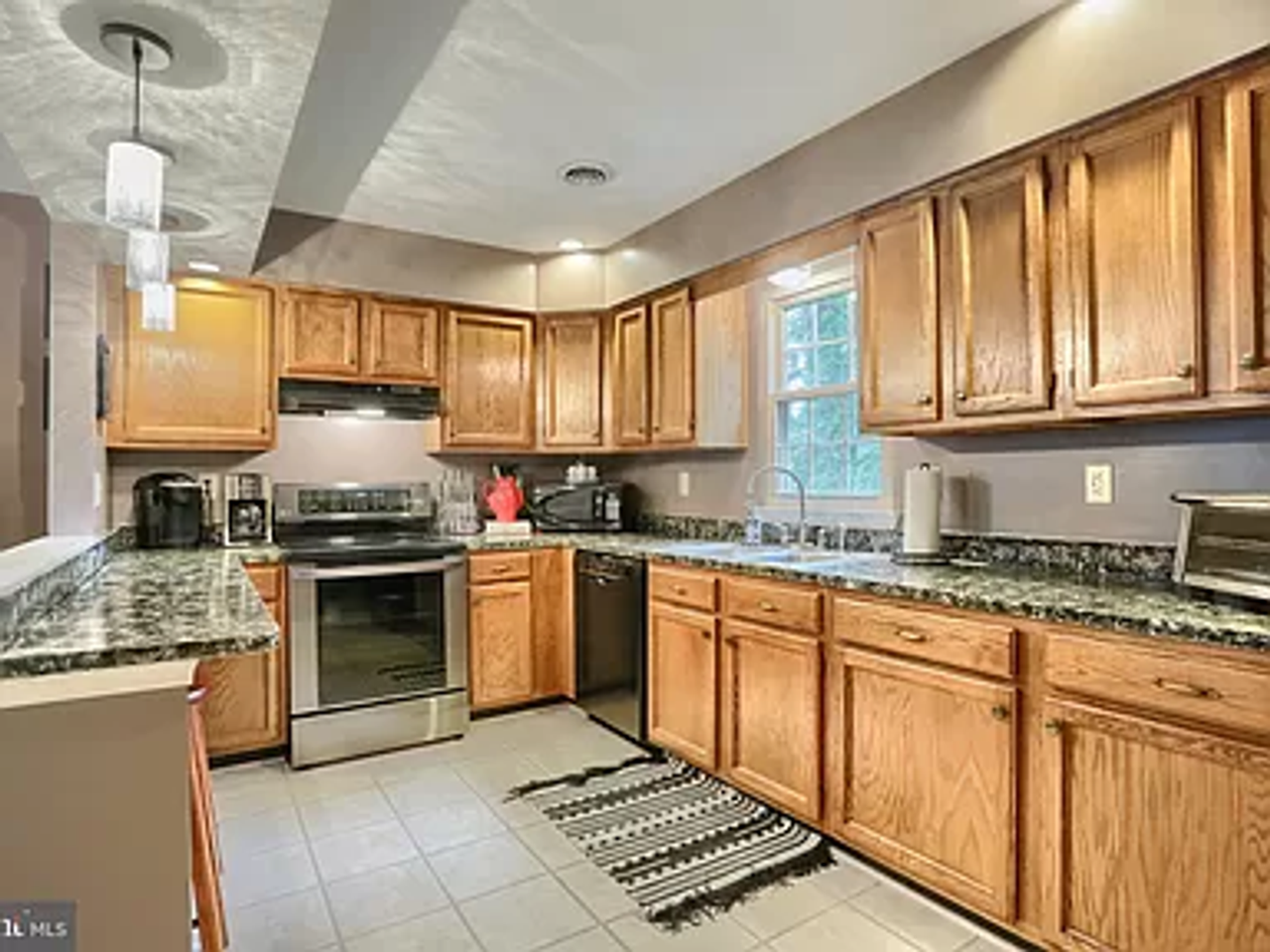 1724 Josiah Chowning Way - Photo 6 of 19