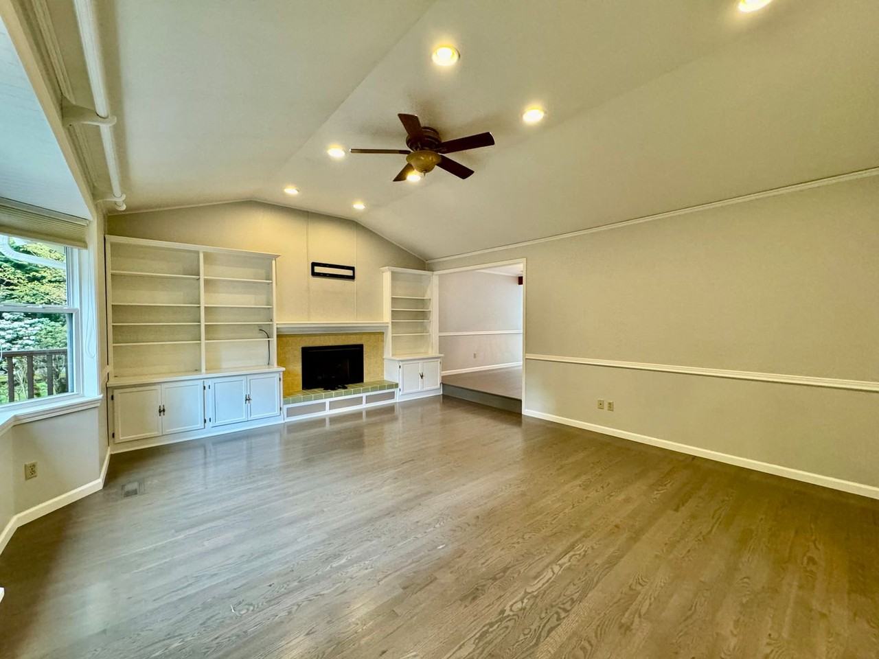 15226 Ne 195th St - Photo 3 of 33