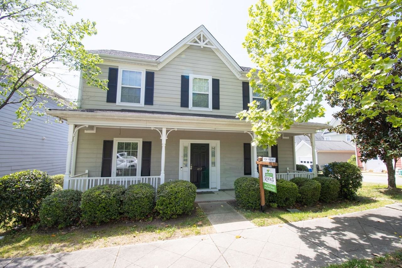 417 S Pickens St - Photo 3 of 27