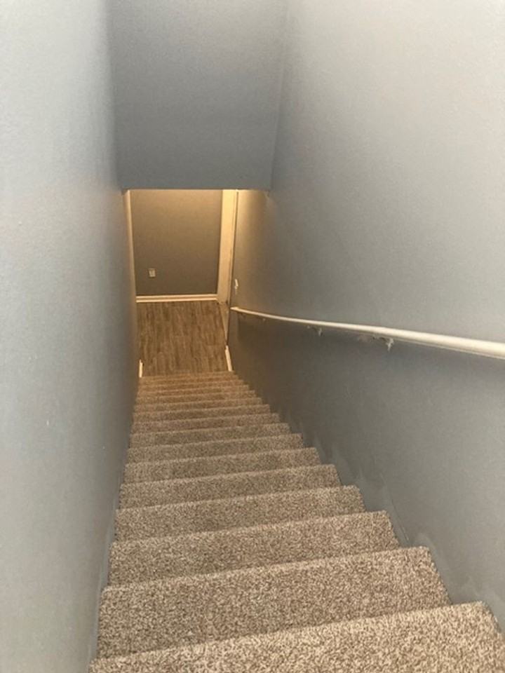 12211 Prudie Circle #B - Photo 2 of 14