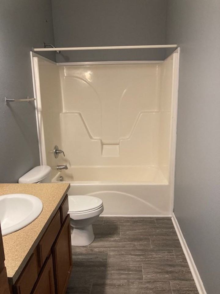 12211 Prudie Circle #B - Photo 7 of 14