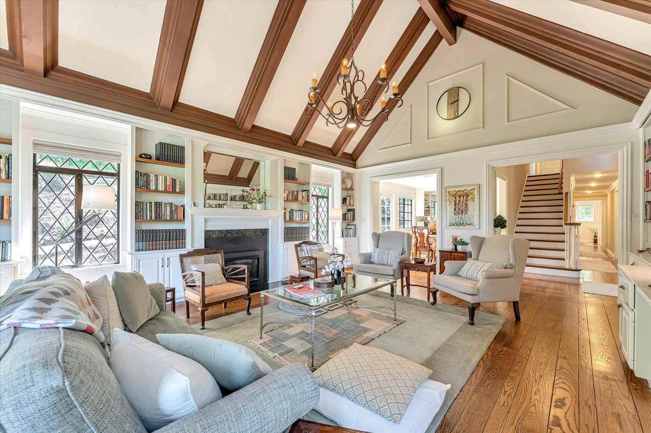 3723 Crestmont Place - Photo 3 of 51