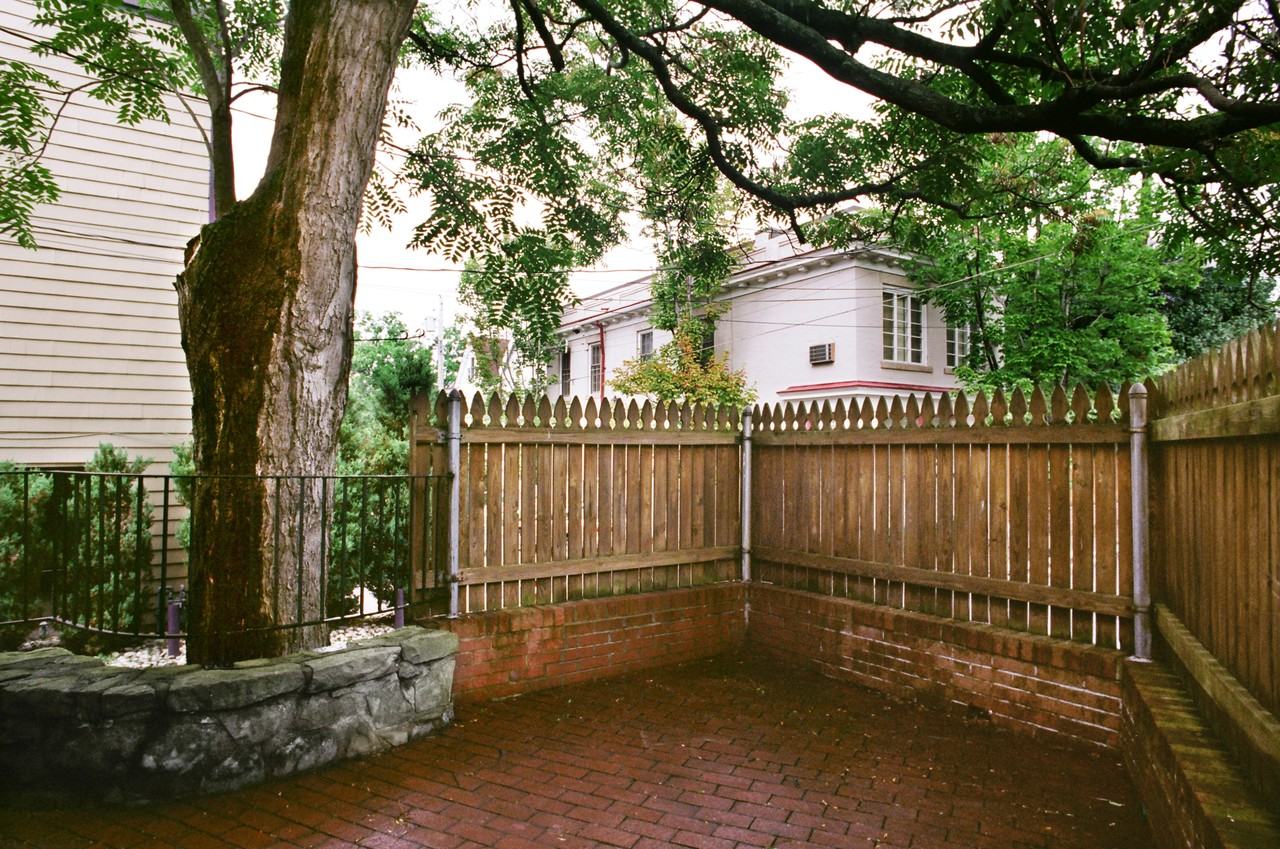 6415 Howe St #TH - Photo 6 of 6