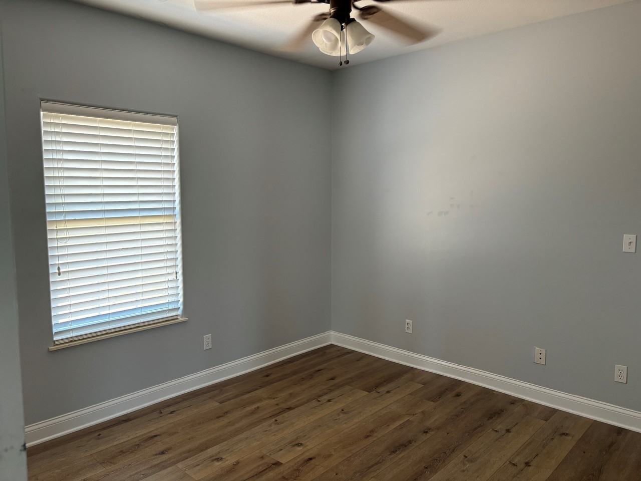 1406 Windcrest Ct #NA - Photo 5 of 13