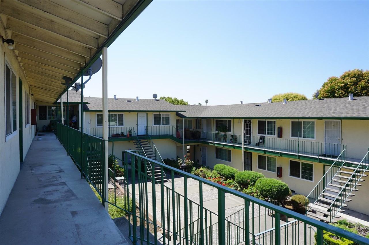 25538 Del Mar Ave #13 - Photo 3 of 25