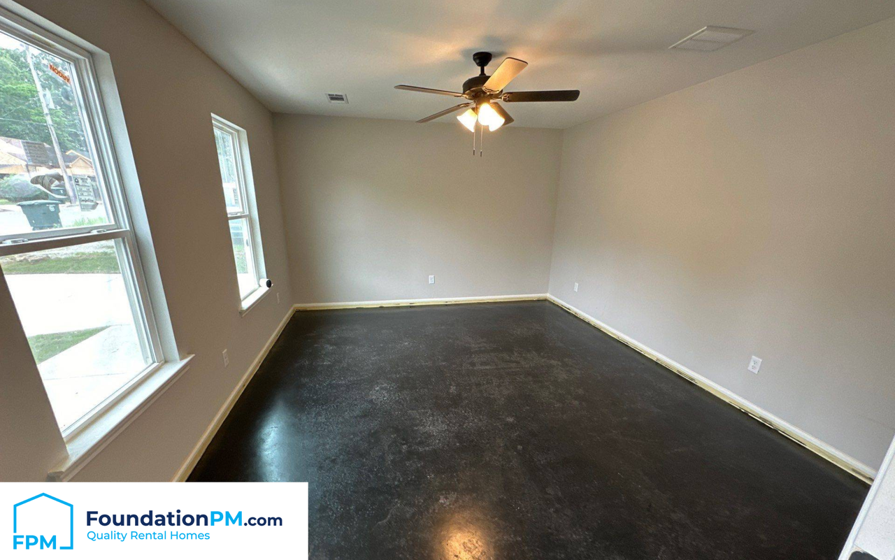 307 Harrell St #1 - Photo 7 of 8