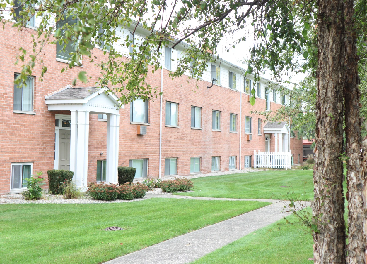 Heritage Arms - Photo 5 of 9