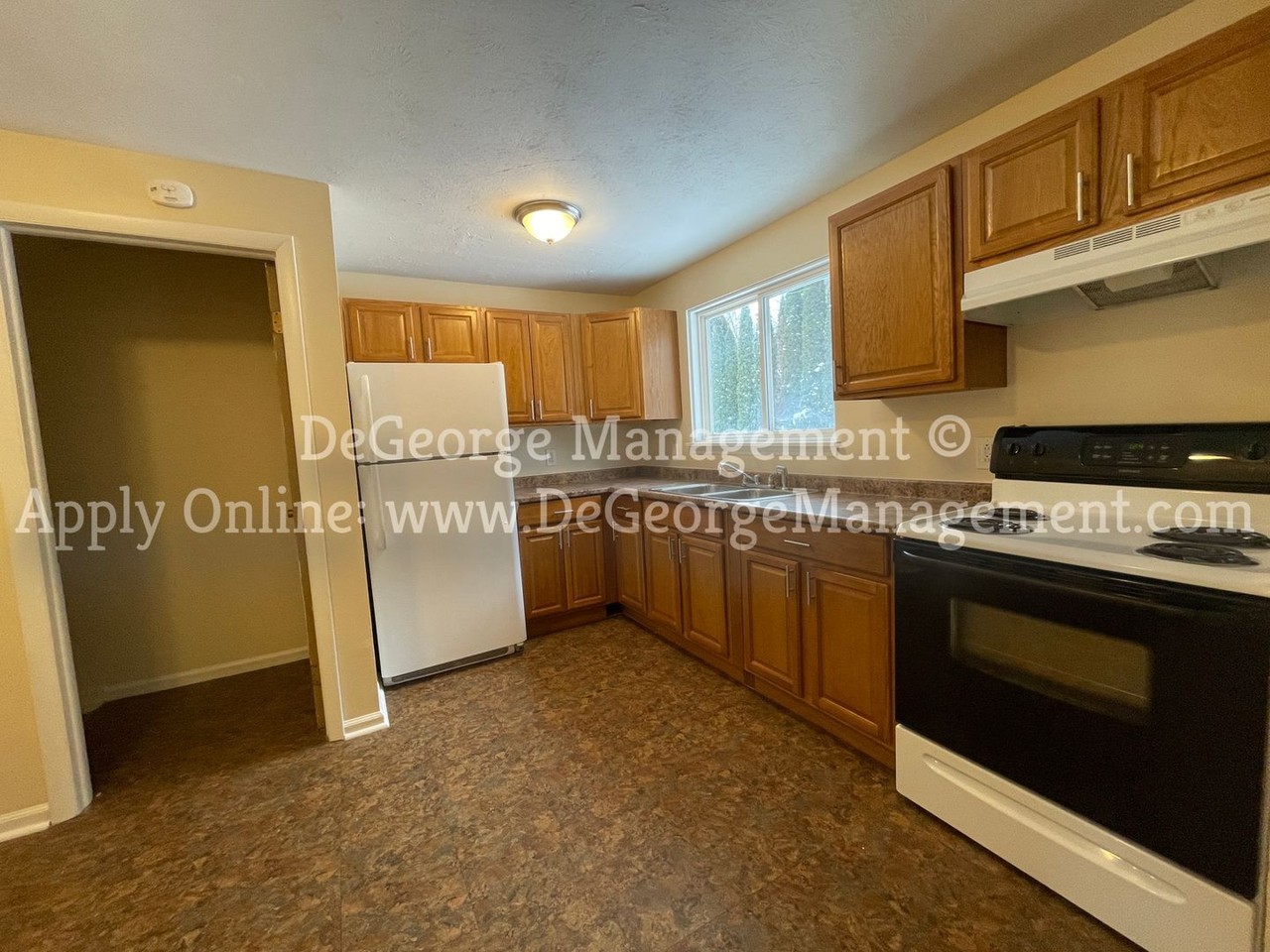 Woodside Court Apartments - Photo 3 of 50