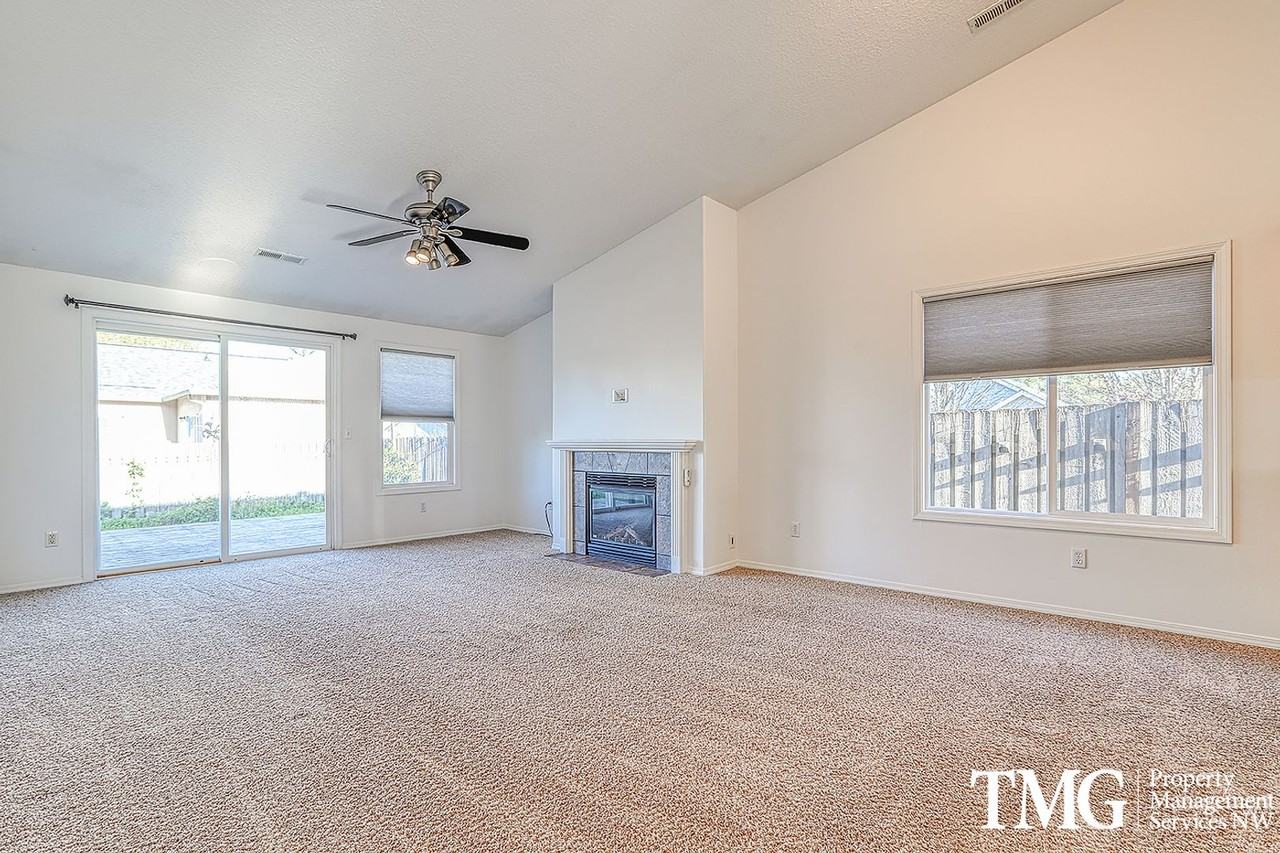 1312 Nw 15th Ct - Photo 4 of 23