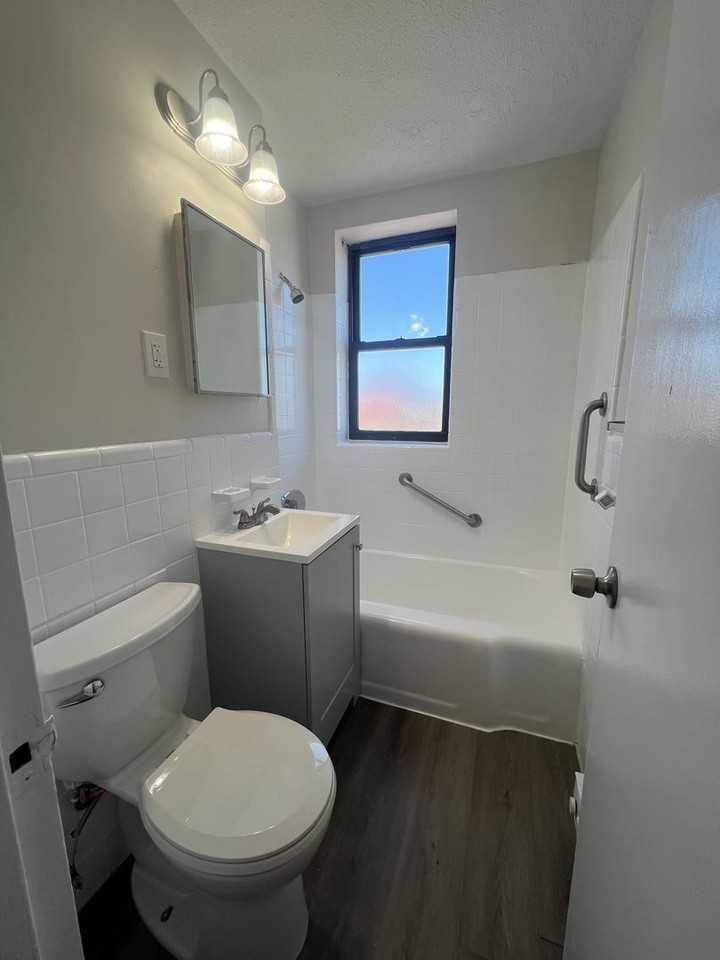 victory - Photo 2 of 15