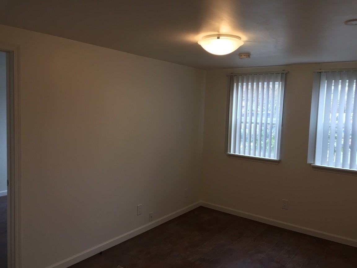 Lex Apartments - Photo 7 of 13