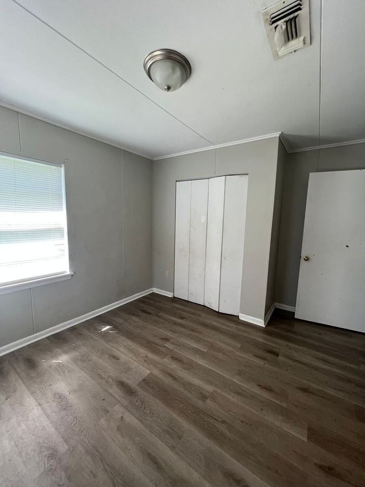 4604 Birdwell Ln - Photo 6 of 7