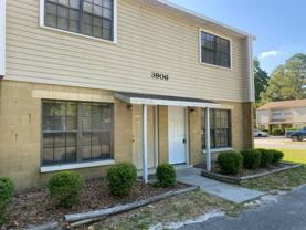 3906 SW 26th Terrace - Photo 1 of 1