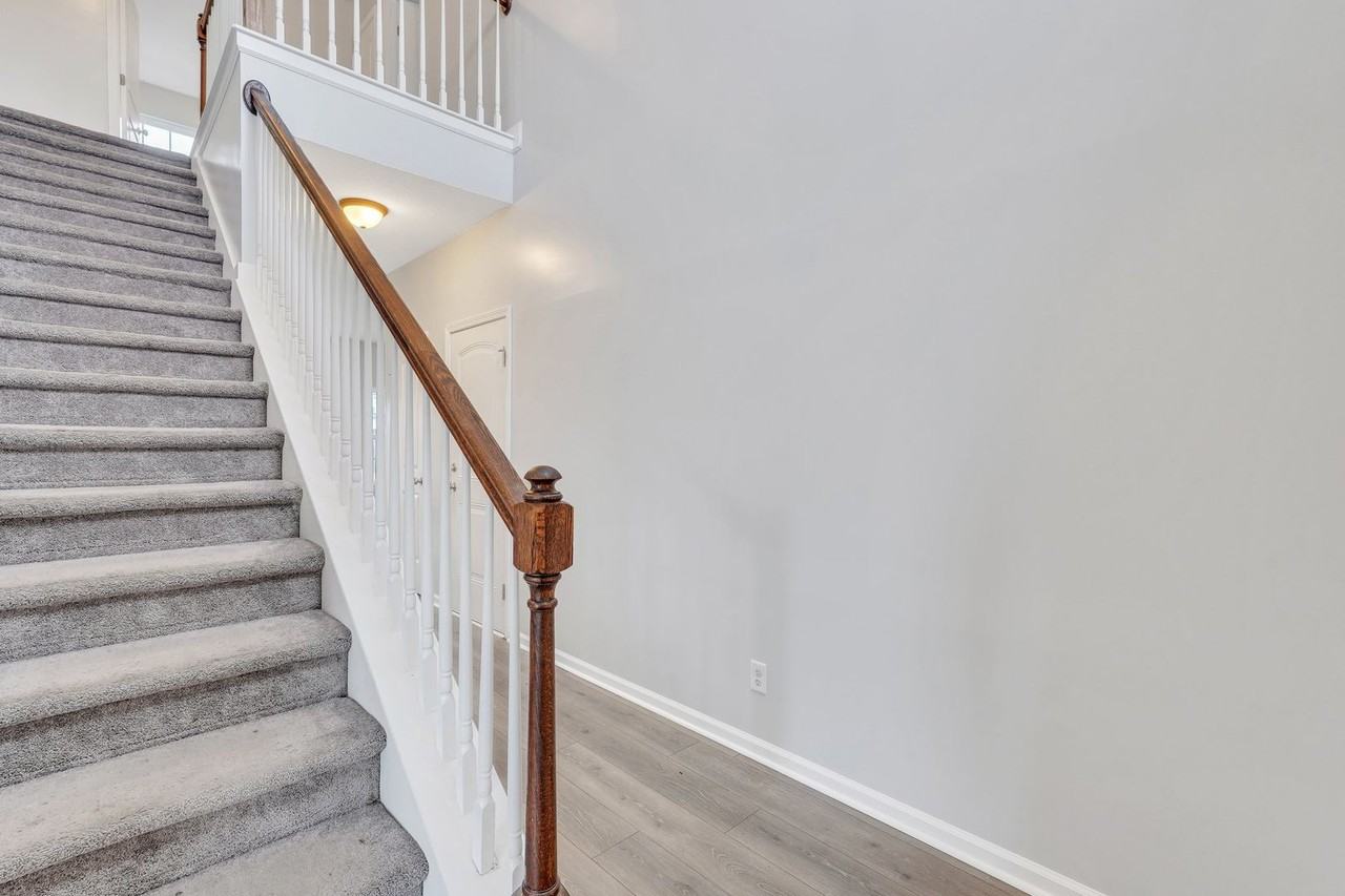 180 Factors Walk - Photo 4 of 50