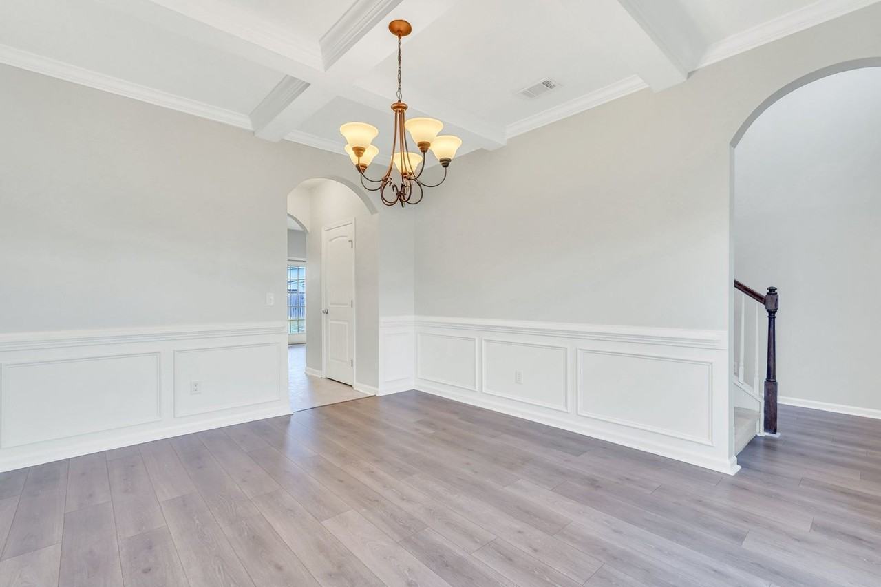 180 Factors Walk - Photo 7 of 50