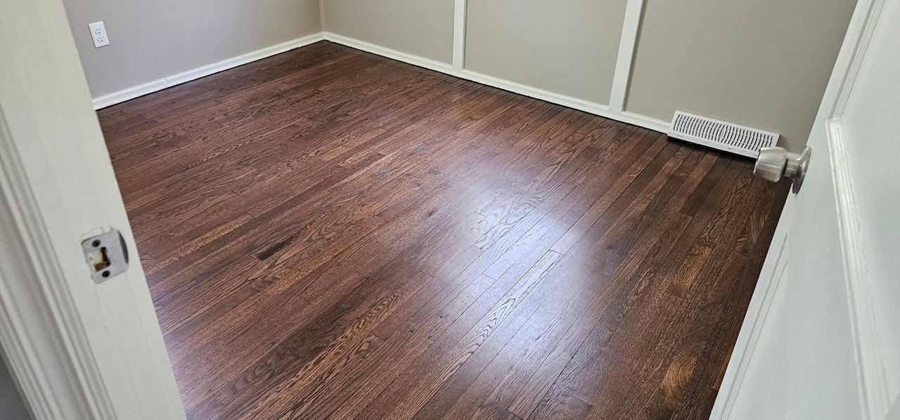 636 Ne 45th Ter - Photo 4 of 42