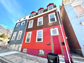 2212 Calumet St - Photo 1 of 1