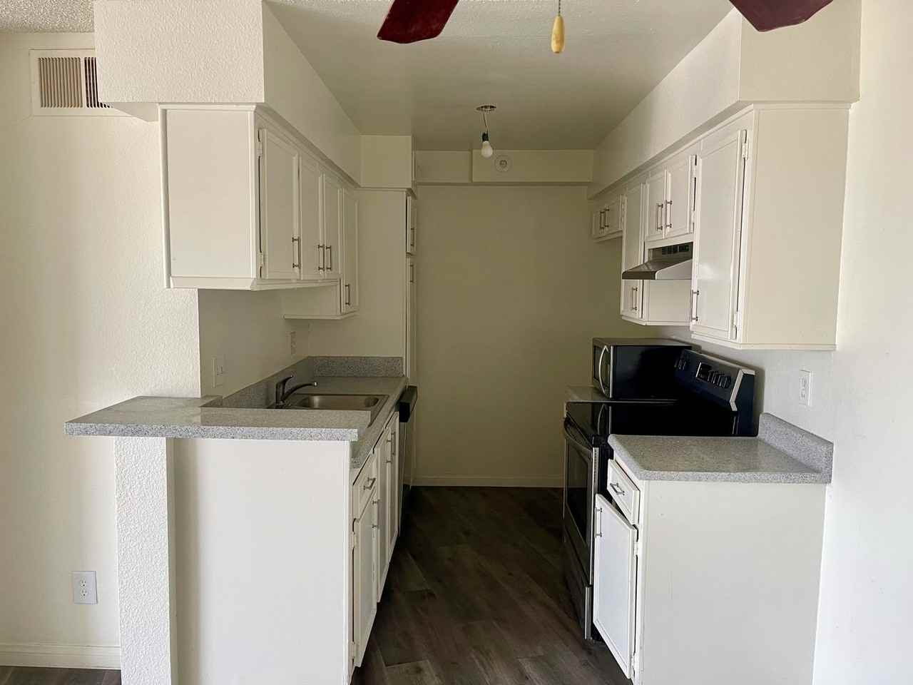 125 - Cedar Regency - Photo 2 of 7