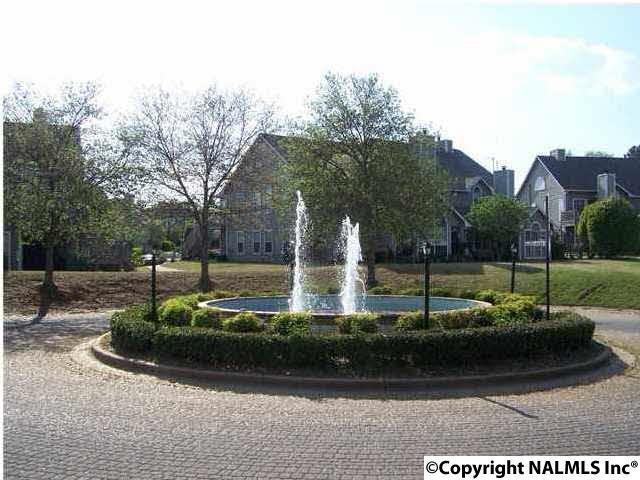 215 Waters Edge Ln - Photo 7 of 12