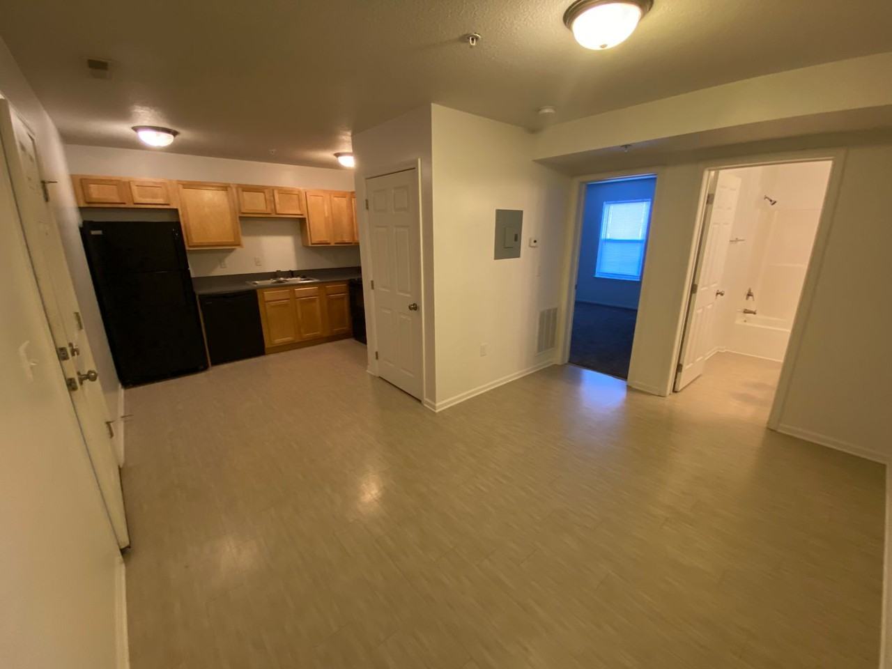 825 S Maguire St. - Photo 5 of 25