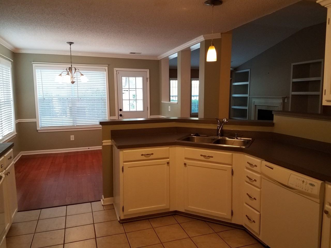 167 Pond Oak Ln - Photo 2 of 24