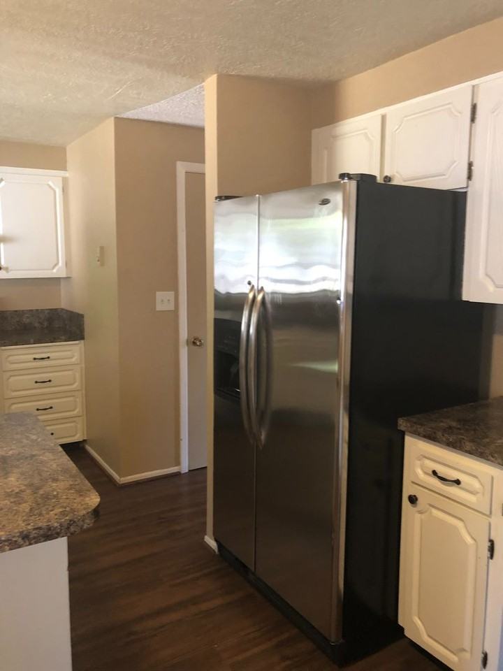 2765 Nw Circle Blvd - Photo 6 of 29