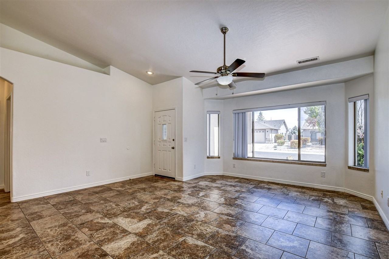 6815 E Kilkenny Pl - Photo 5 of 29