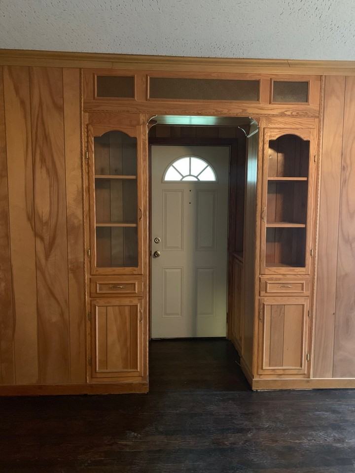 343 Hayes Avenue - Photo 3 of 15