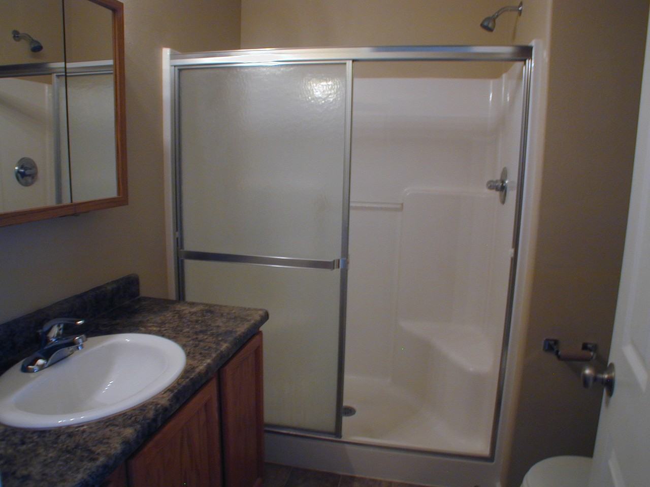 520 W 2nd St - Photo 6 of 13