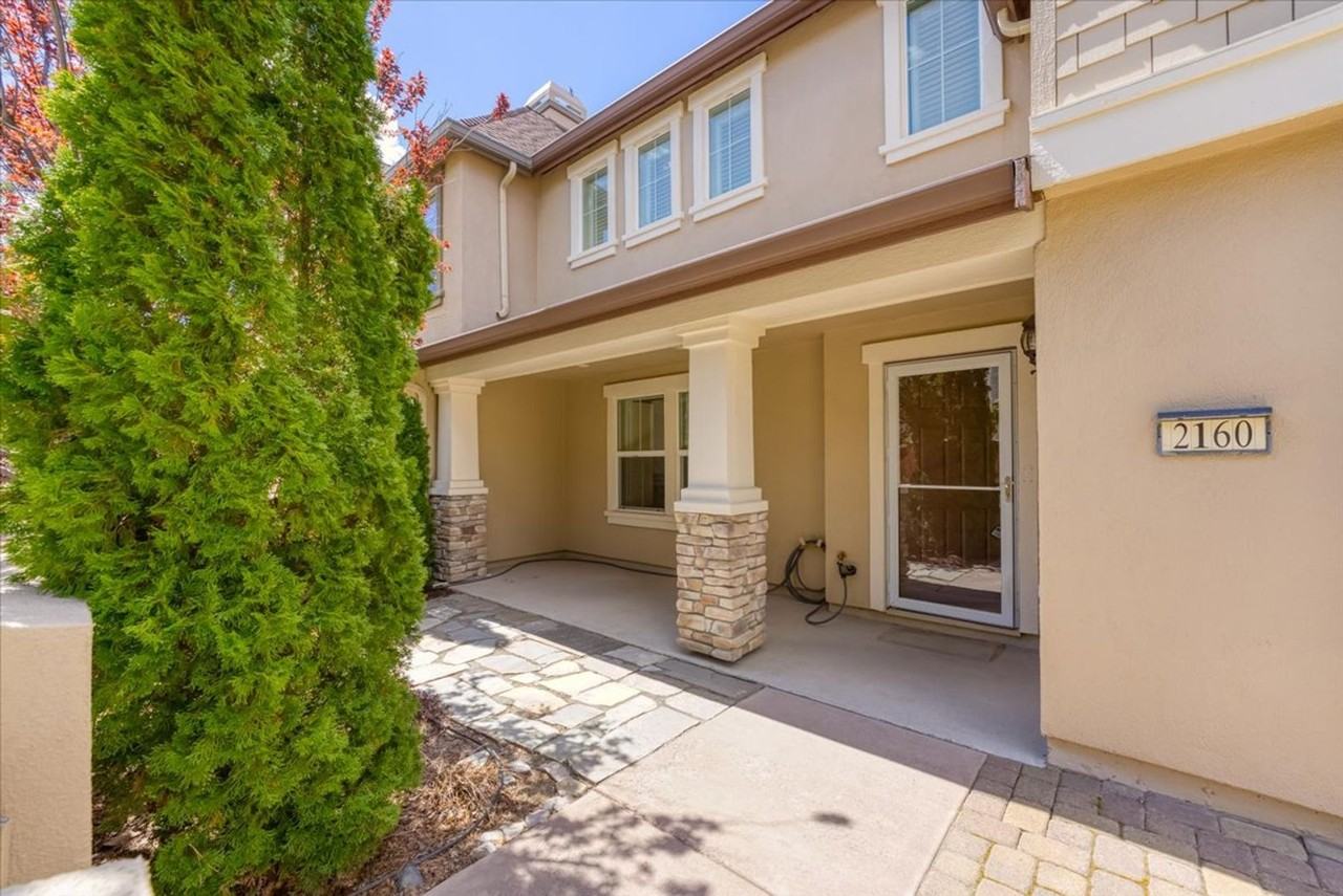 2160 Falling Star Loop - Photo 3 of 36