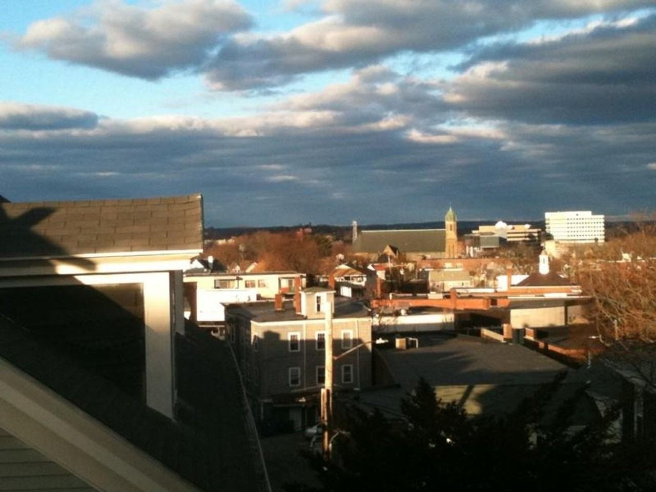 36 Dighton St - Photo 4 of 8