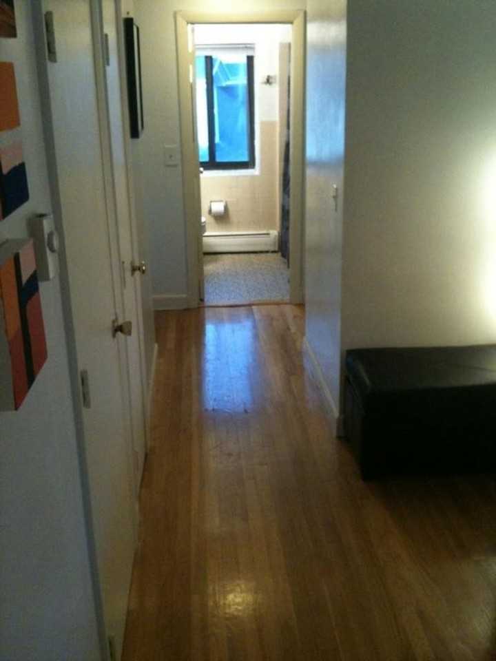 36 Dighton St - Photo 7 of 8