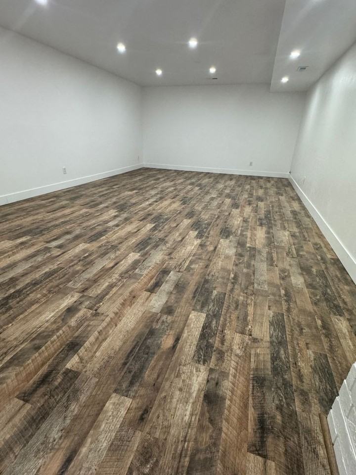 664 N 960 E - Photo 6 of 21