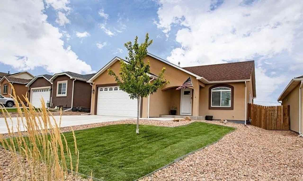 3117 W 18th St - Photo 3 of 20