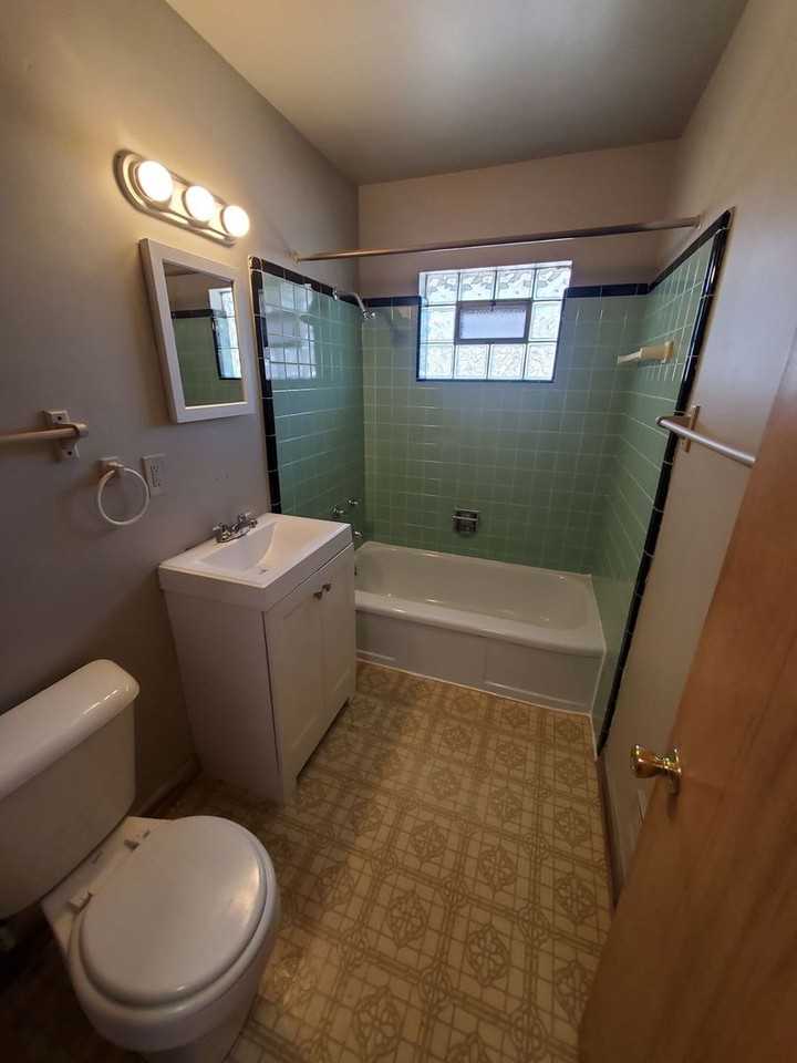 4278 N 84th St 4 unit - Photo 2 of 6