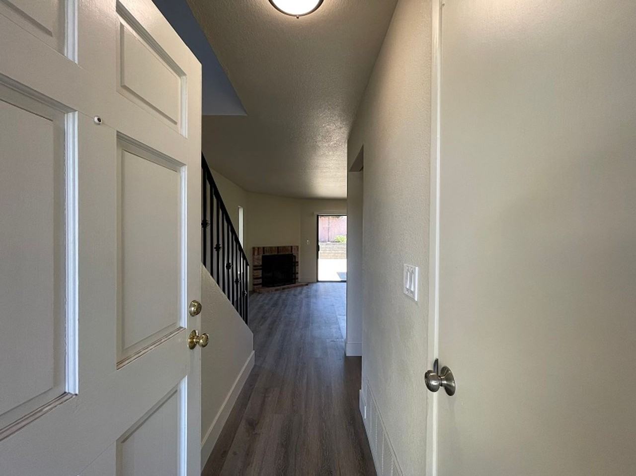 119 Adobe Ln - Photo 2 of 22