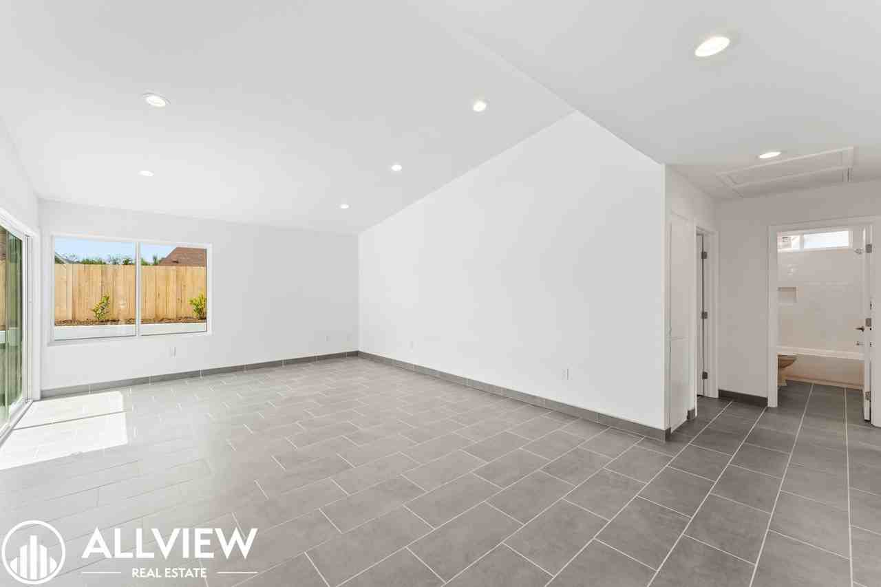 28801 La Lita Ln - Photo 2 of 27