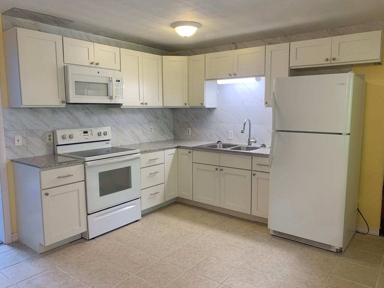 806 Historic 66 W - Photo 5 of 12