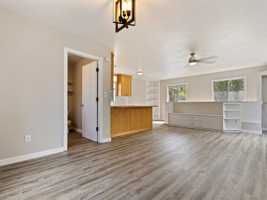 featured image of 814 E Mckinley St